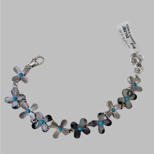 Brighton Flower Necklace Eden’s Garden JB2152 Very Rare NWT. Brighton Pouch Also